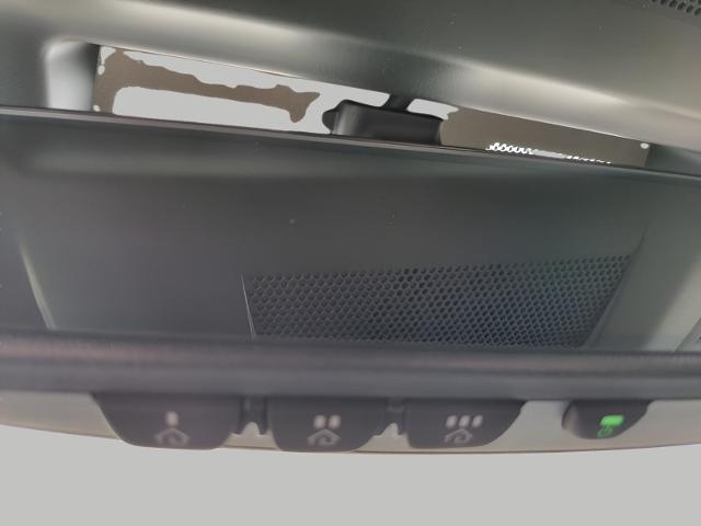 2025 Subaru Outback Vehicle Photo in Green Bay, WI 54304