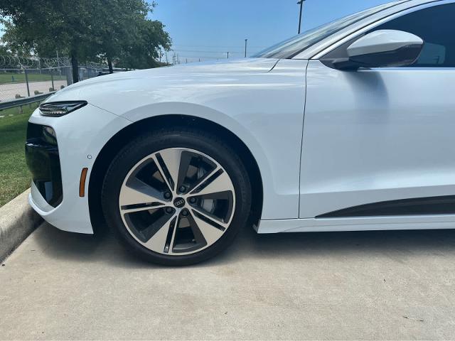 2025 Audi A6 e-tron Vehicle Photo in HOUSTON, TX 77090
