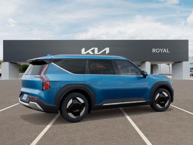 2026 Kia EV9 Vehicle Photo in Tucson, AZ 85712