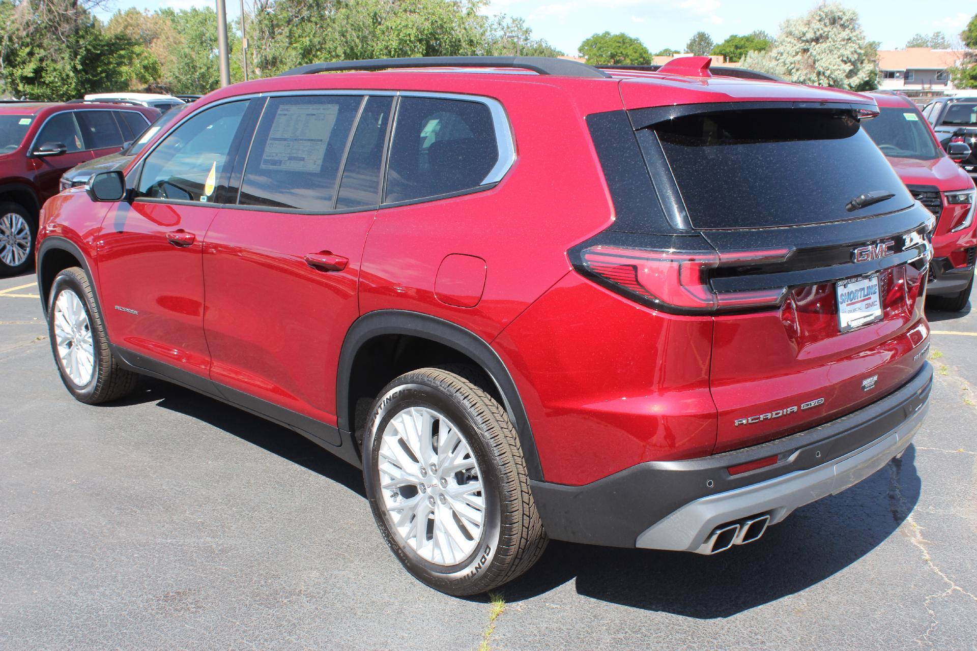 2025 GMC Acadia Vehicle Photo in AURORA, CO 80012-4011