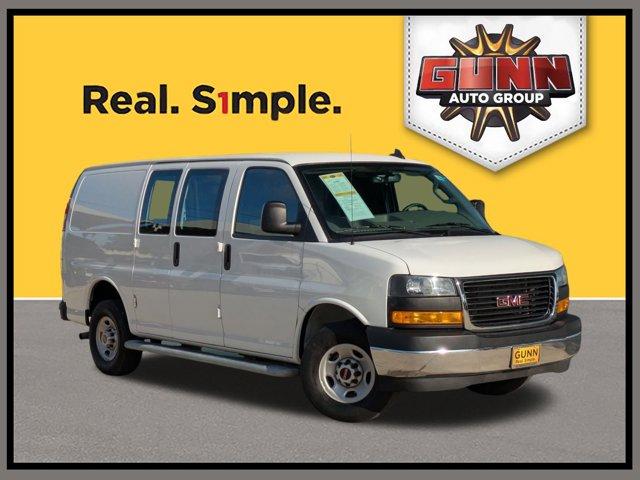 2023 GMC Savana Cargo Van Vehicle Photo in SELMA, TX 78154-1459