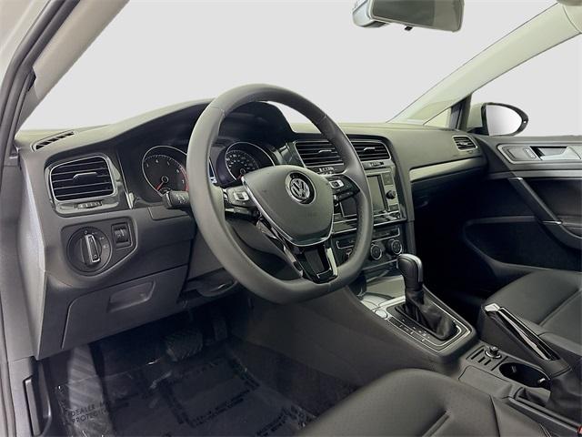 2020 Volkswagen Golf Vehicle Photo in Puyallup, WA 98371