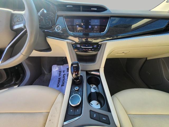 2023 Cadillac XT6 Vehicle Photo in MADISON, WI 53713-3220