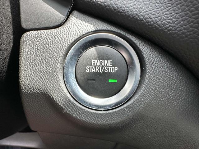 2022 Chevrolet Equinox Vehicle Photo in Roslyn, NY 11576