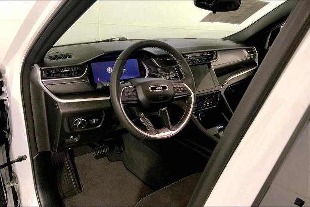 2024 Jeep Grand Cherokee L Vehicle Photo in Kansas City, MO 64114