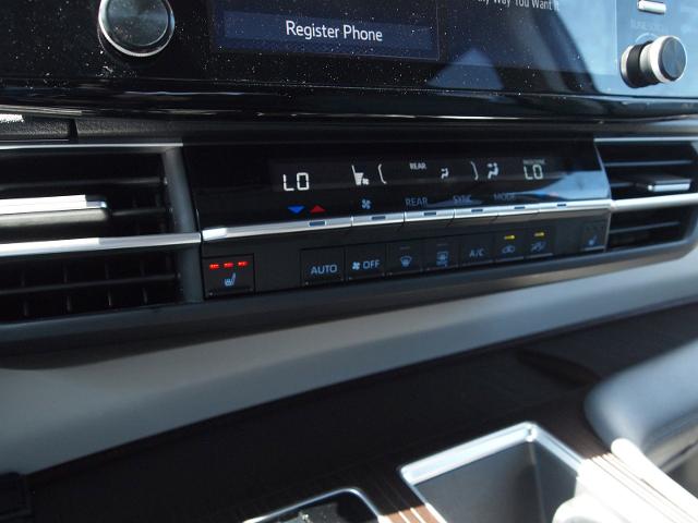 2023 Toyota Sienna Vehicle Photo in MADISON, IN 47250-1611
