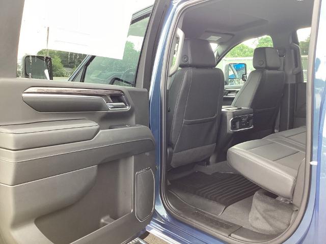 2024 Chevrolet Silverado 3500 HD Vehicle Photo in GARDNER, MA 01440-3110