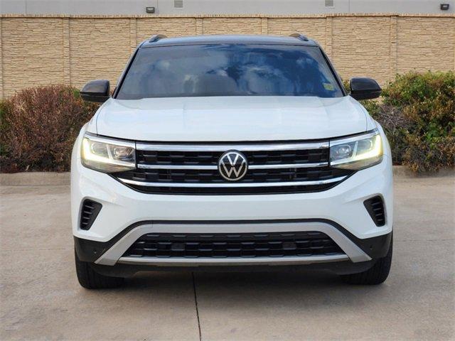 Used 2022 Volkswagen Atlas Cross Sport SE w/Tech with VIN 1V2KE2CA0NC211696 for sale in Grapevine, TX