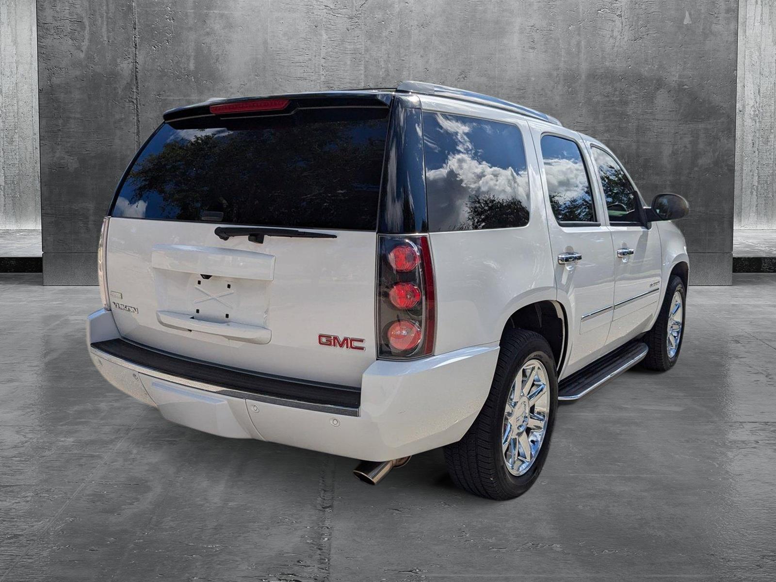 2011 GMC Yukon Vehicle Photo in West Palm Beach, FL 33417