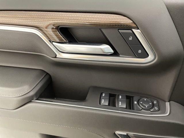 2025 Chevrolet Silverado 1500 Vehicle Photo in PHOENIX, AZ 85014-3381