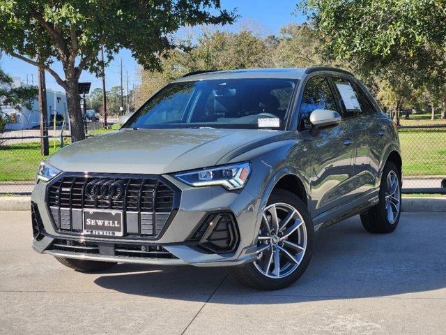 2025 Audi Q3 Vehicle Photo in HOUSTON, TX 77090