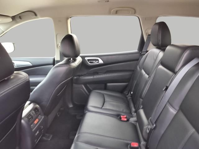 2019 Nissan Pathfinder Vehicle Photo in Appleton, WI 54914