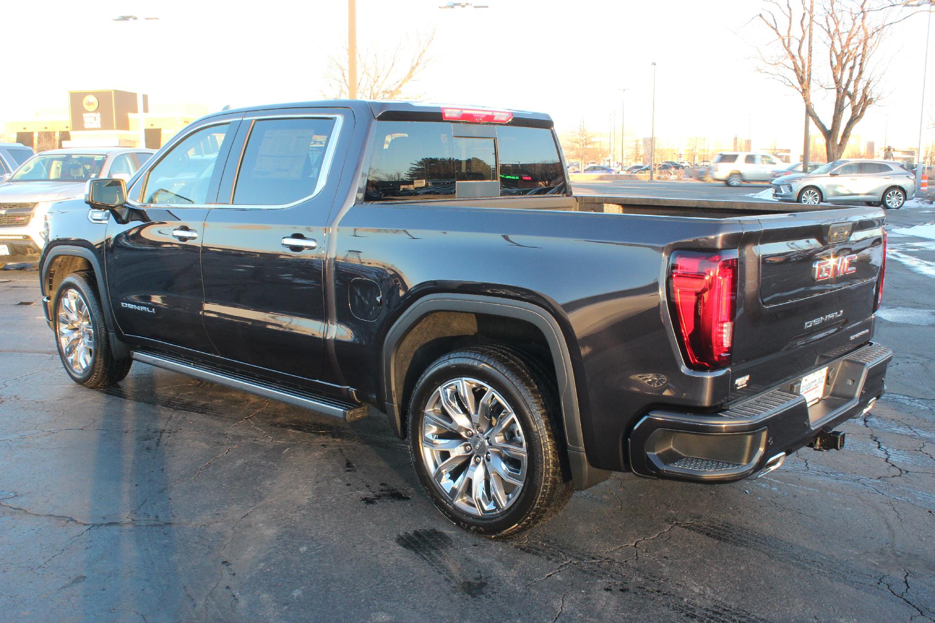 2025 GMC Sierra 1500 Vehicle Photo in AURORA, CO 80012-4011