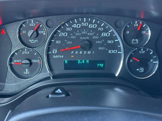 2024 Chevrolet Express Cargo 2500 Vehicle Photo in COLUMBIA, MO 65203-3903