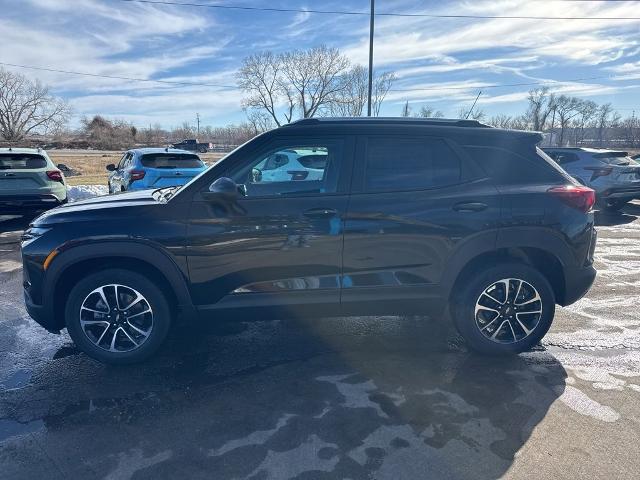 2025 Chevrolet Trailblazer Vehicle Photo in MANHATTAN, KS 66502-5036