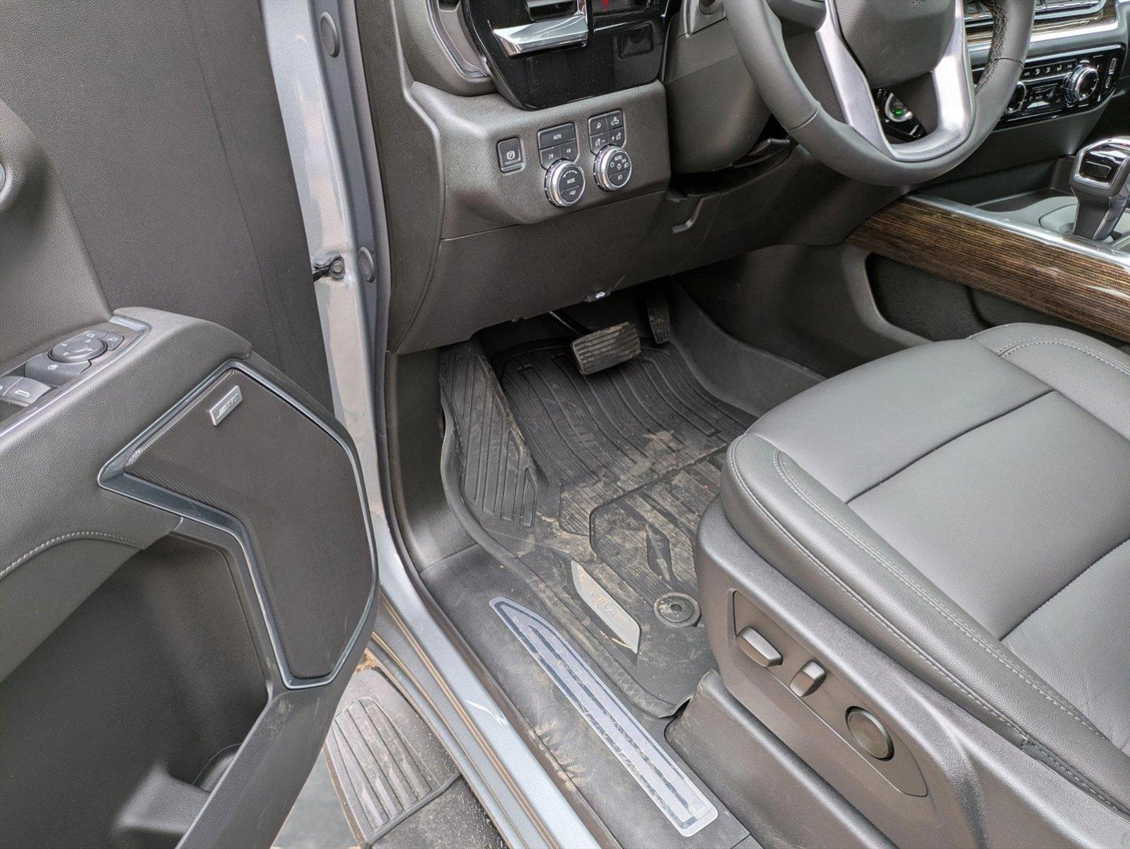 2025 GMC Sierra 1500 Vehicle Photo in GOLDEN, CO 80401-3850