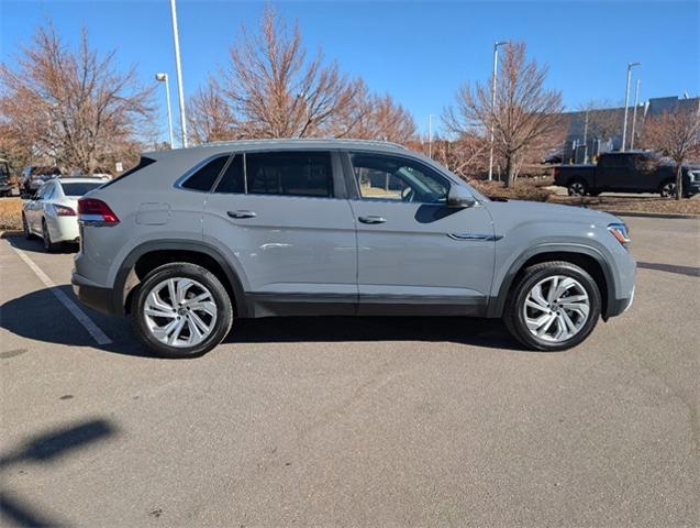 2021 Volkswagen Atlas Cross Sport Vehicle Photo in ENGLEWOOD, CO 80113-6708