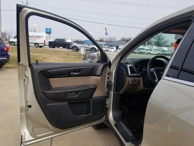 2015 GMC Acadia Vehicle Photo in ELYRIA, OH 44035-6349