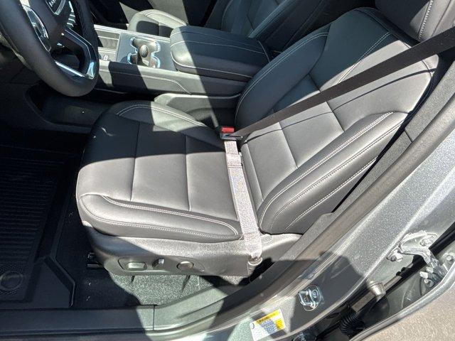 2025 GMC Acadia Vehicle Photo in ALBERTVILLE, AL 35950-0246