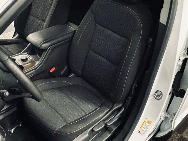 2023 GMC Acadia Vehicle Photo in MEDINA, OH 44256-9631