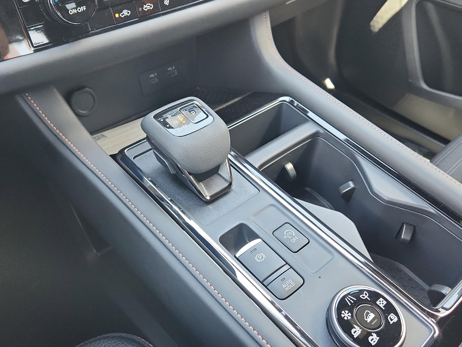 2025 Nissan Pathfinder Vehicle Photo in Albuquerque, NM 87110
