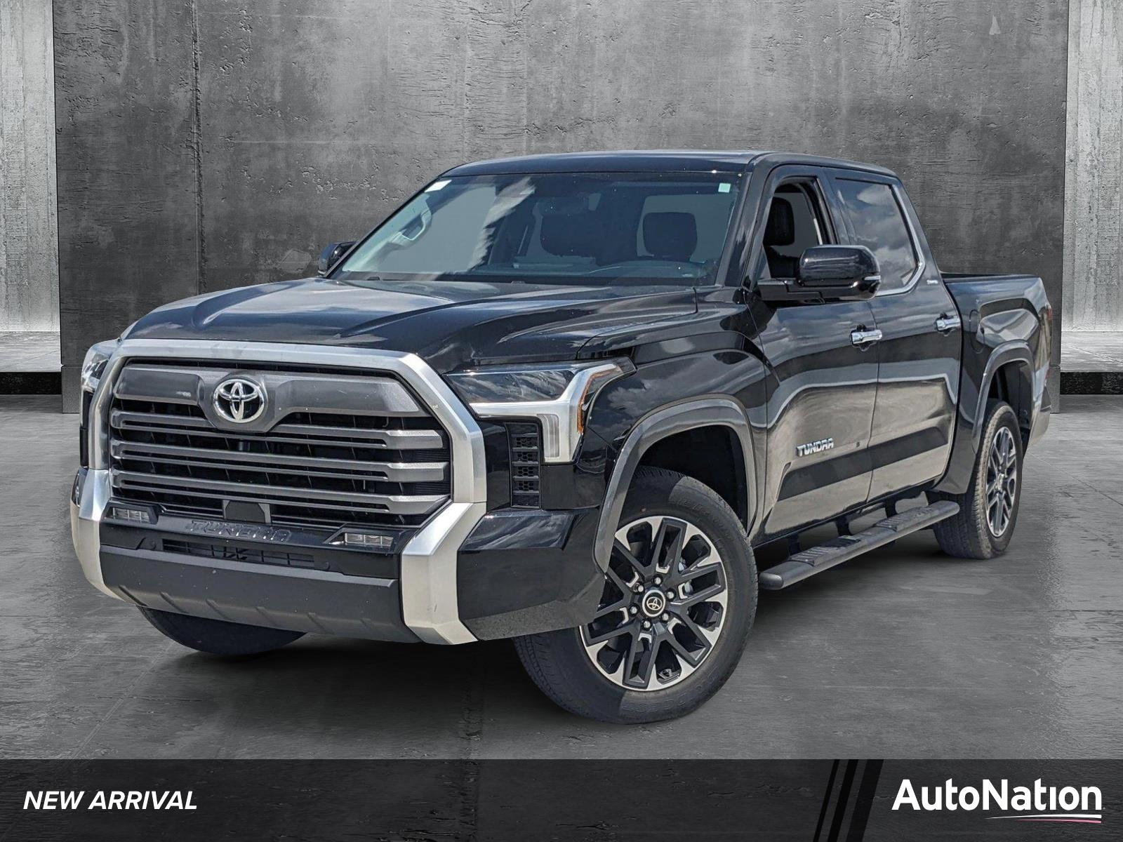 2024 Toyota Tundra 4WD Vehicle Photo in MIAMI, FL 33172-3015