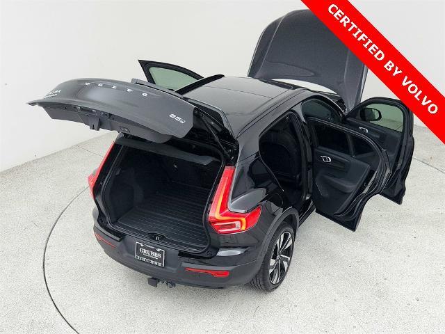 2024 Volvo XC40 Vehicle Photo in Grapevine, TX 76051