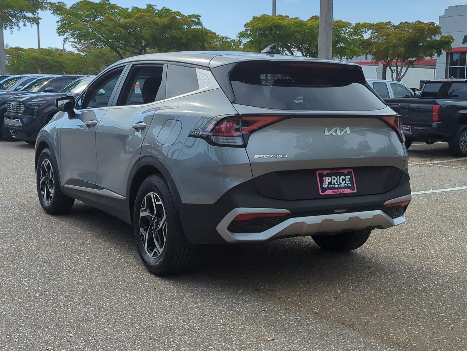 2023 Kia Sportage Vehicle Photo in Ft. Myers, FL 33907