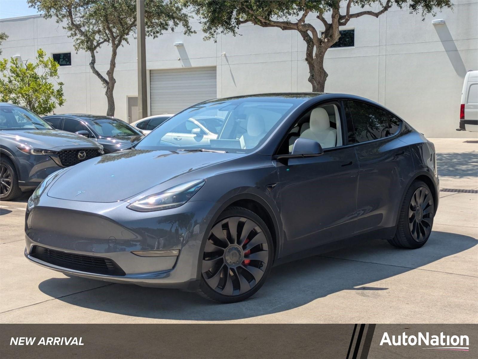 2022 Tesla Model Y Vehicle Photo in Coconut Creek, FL 33073