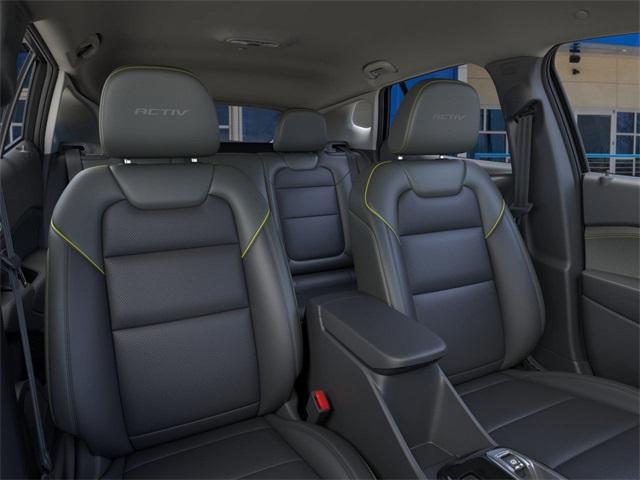 2025 Chevrolet Trax Vehicle Photo in ENGLEWOOD, CO 80113-6708
