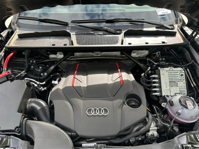 2025 Audi SQ5 Vehicle Photo in HOUSTON, TX 77090