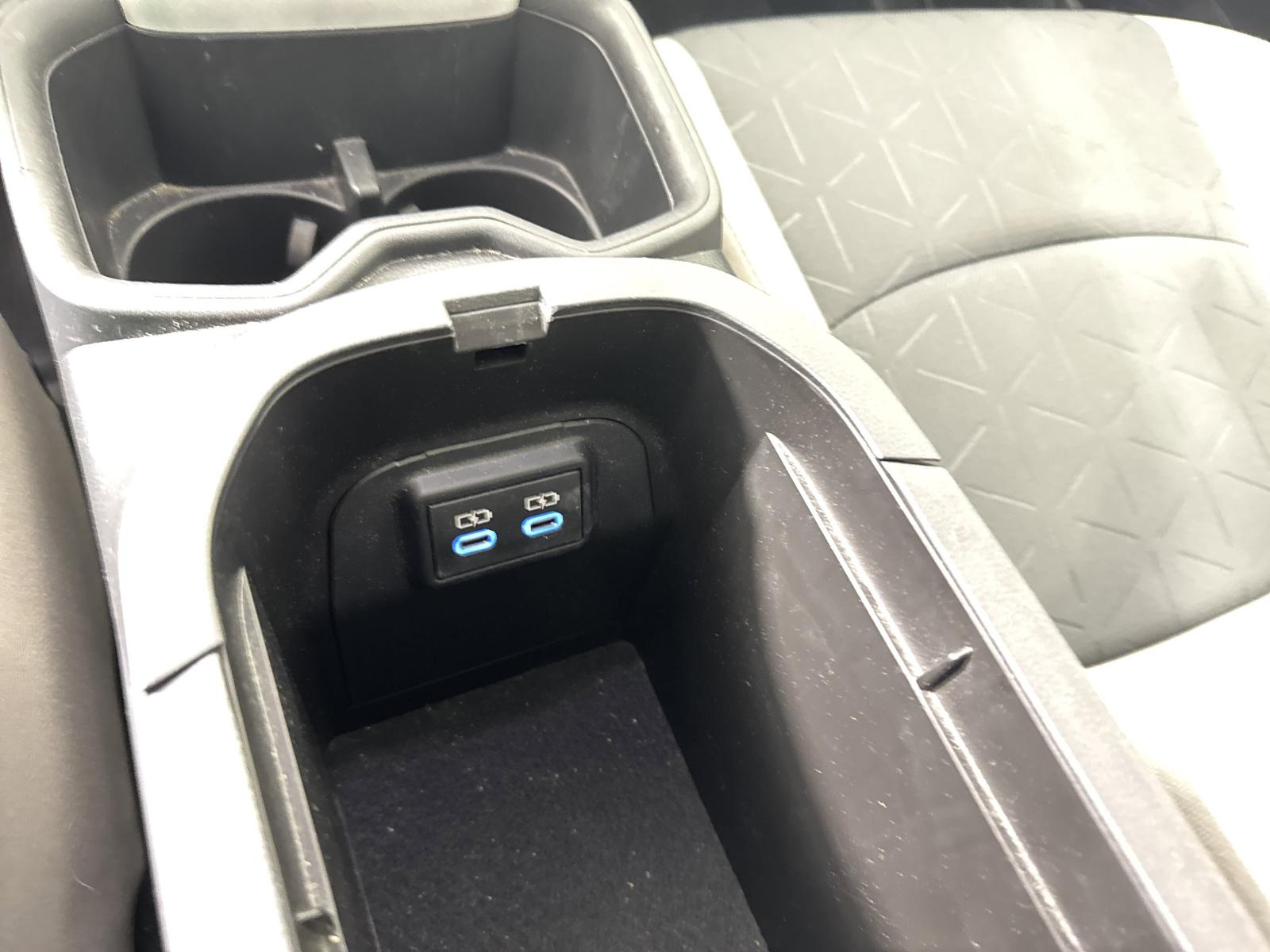 2022 Toyota RAV4 Vehicle Photo in GEORGETOWN, TX 78626-7508
