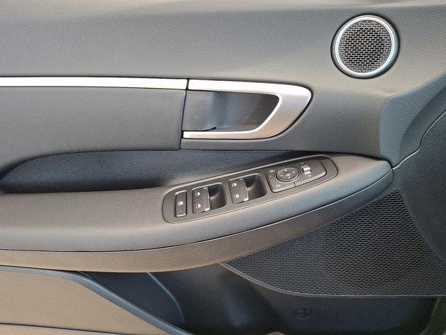 2025 Hyundai SONATA Hybrid Vehicle Photo in Philadelphia, PA 19116