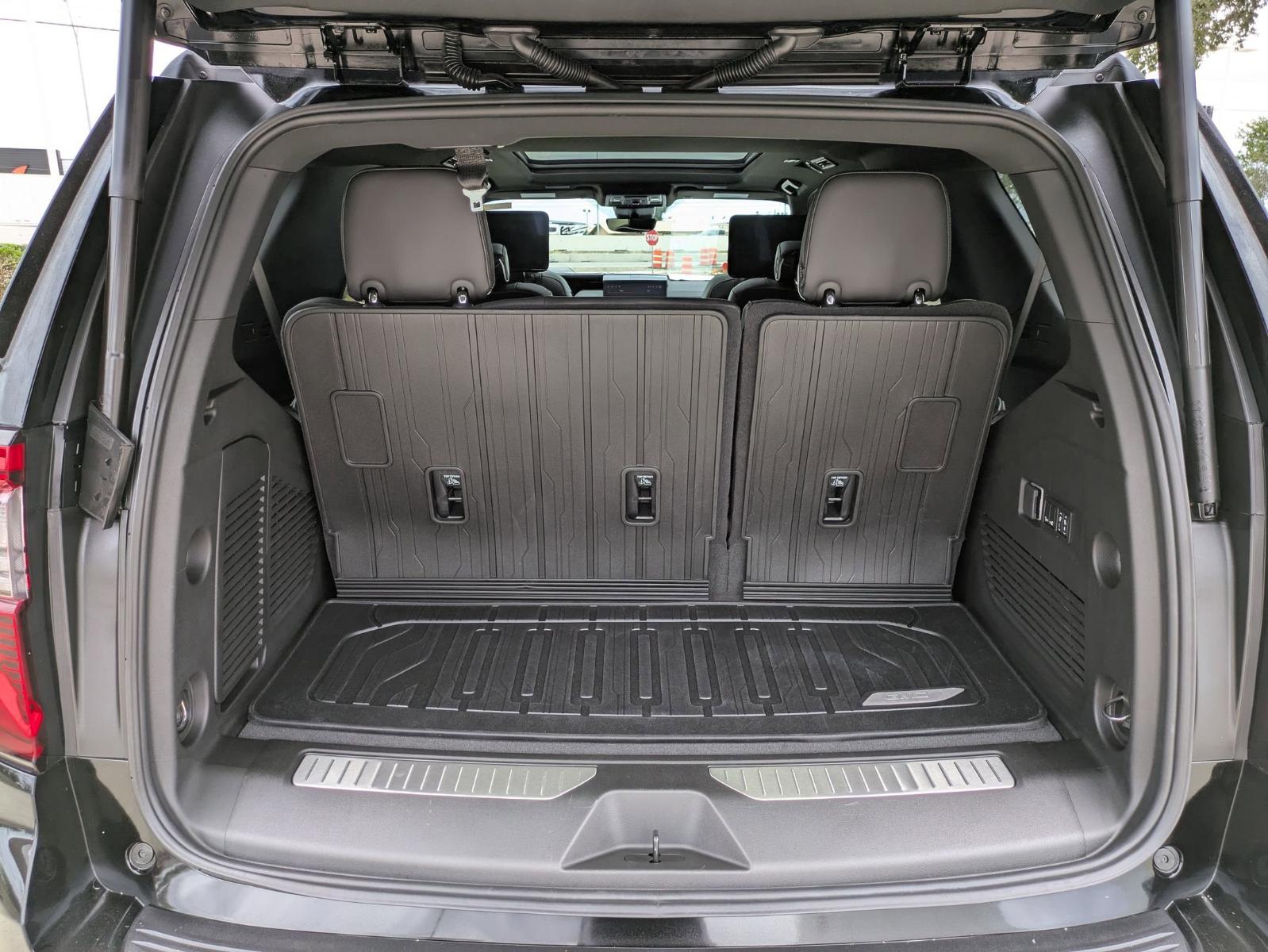 2025 GMC Yukon Vehicle Photo in SELMA, TX 78154-1460