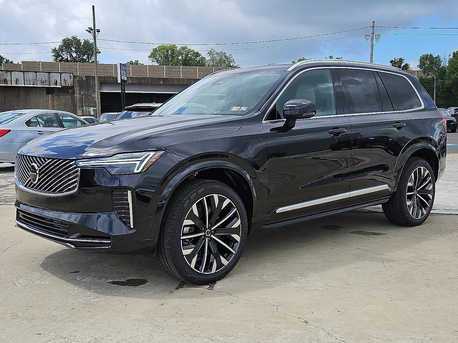 2026 Volvo XC90 Plug-In Hybrid Vehicle Photo in Trevose, PA 19053