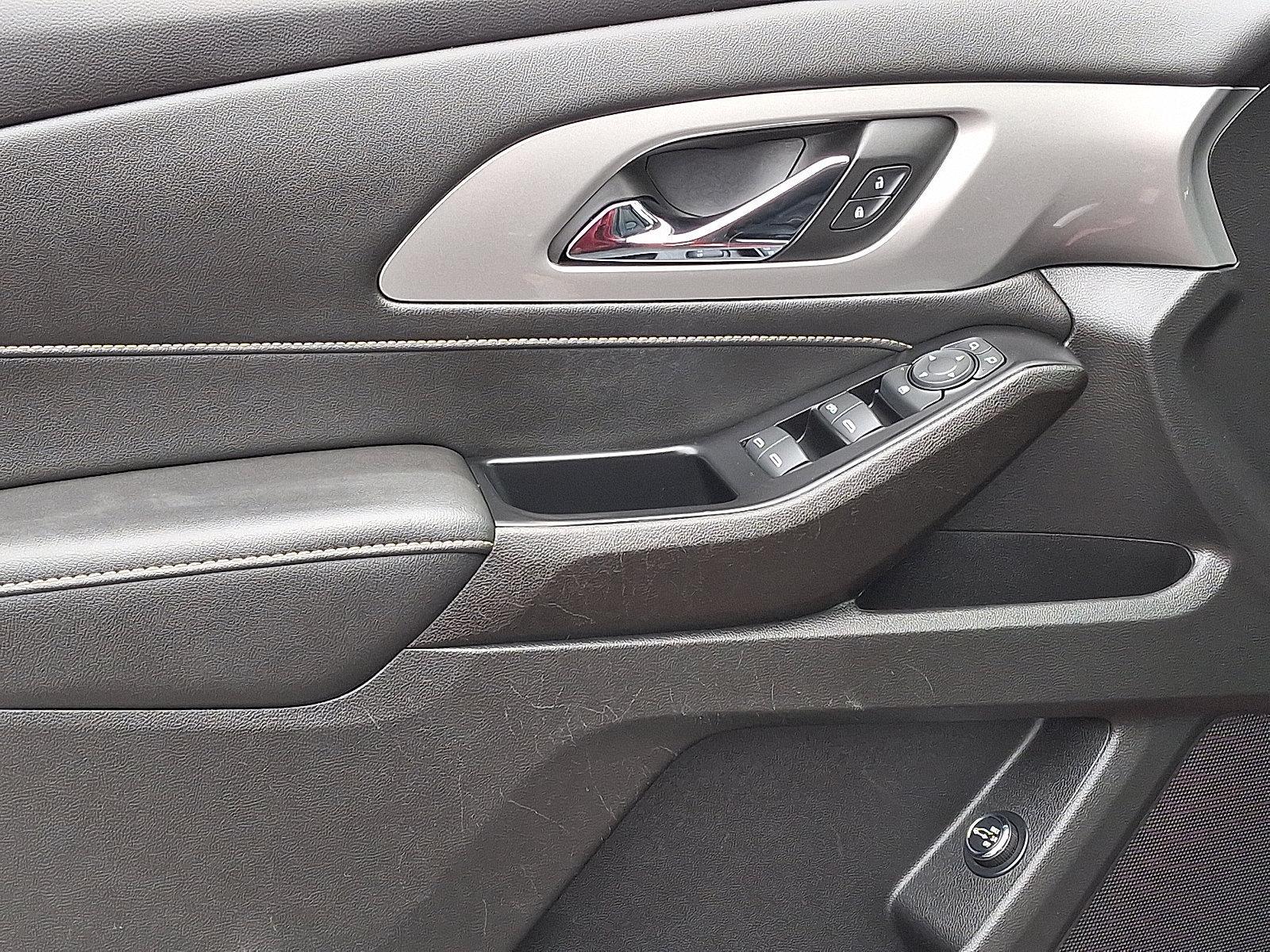 2023 Chevrolet Traverse Vehicle Photo in BETHLEHEM, PA 18017-9401