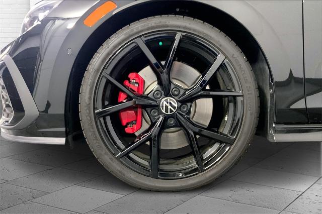 2024 Volkswagen Golf GTI Vehicle Photo in Lees Summit, MO 64086