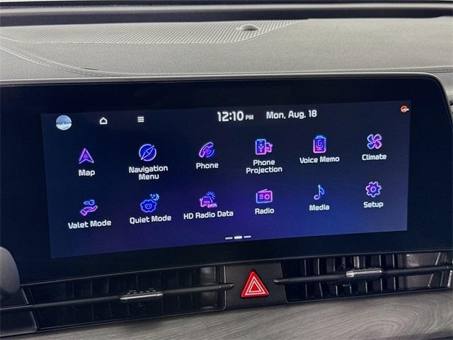 2025 Kia Sportage Vehicle Photo in Everett, WA 98204