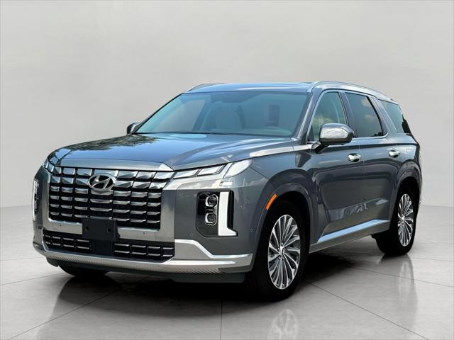 2025 Hyundai PALISADE Vehicle Photo in Green Bay, WI 54304