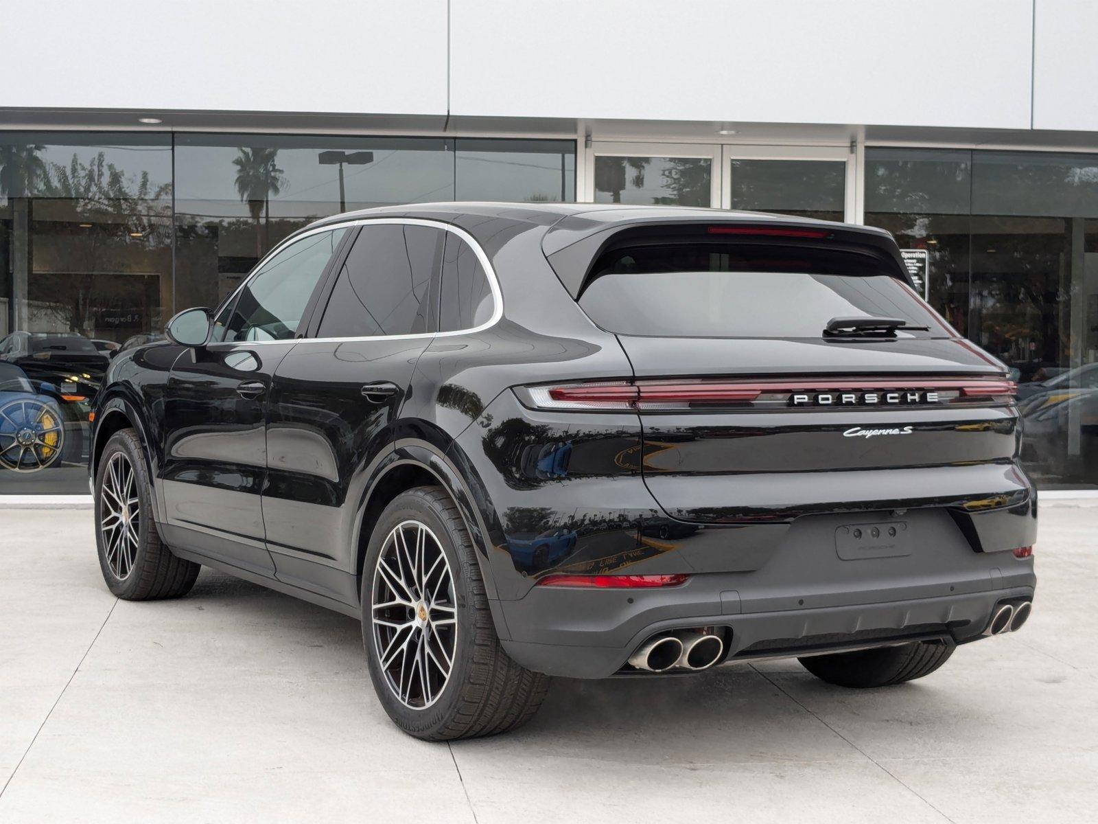 2024 Porsche Cayenne Vehicle Photo in Maitland, FL 32751