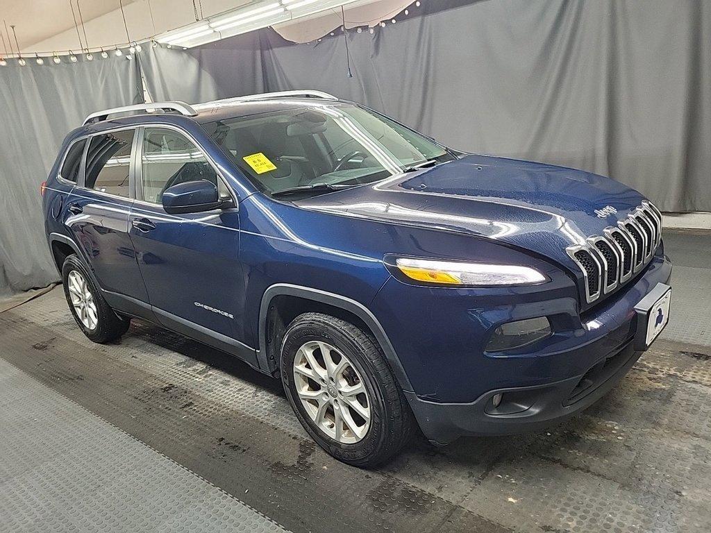 2018 Jeep Cherokee Vehicle Photo in AKRON, OH 44320-4088