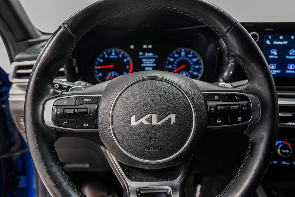 2022 Kia K5 Vehicle Photo in AKRON, OH 44320-4088