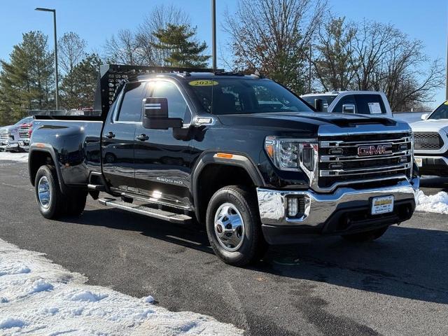 2022 GMC Sierra 3500HD Vehicle Photo in COLUMBIA, MO 65203-3903