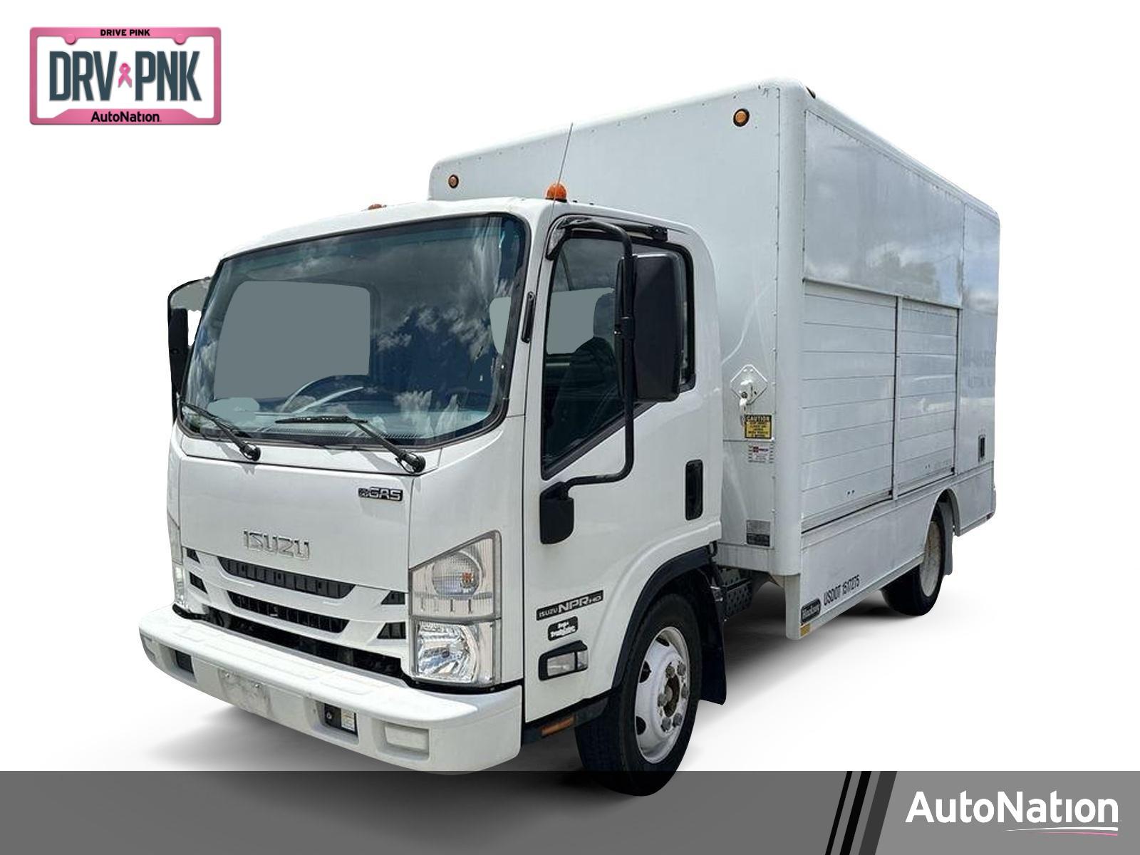 2017 Isuzu NPR HD DSL CREW Vehicle Photo in GREENACRES, FL 33463-3207