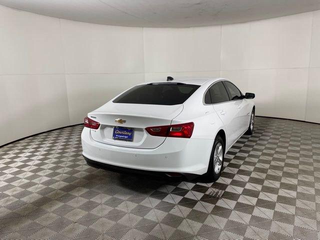 2025 Chevrolet Malibu Vehicle Photo in PHOENIX, AZ 85014-3381
