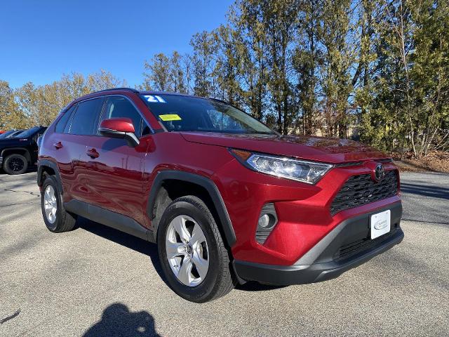 2021 Toyota RAV4 Vehicle Photo in LEOMINSTER, MA 01453-2952