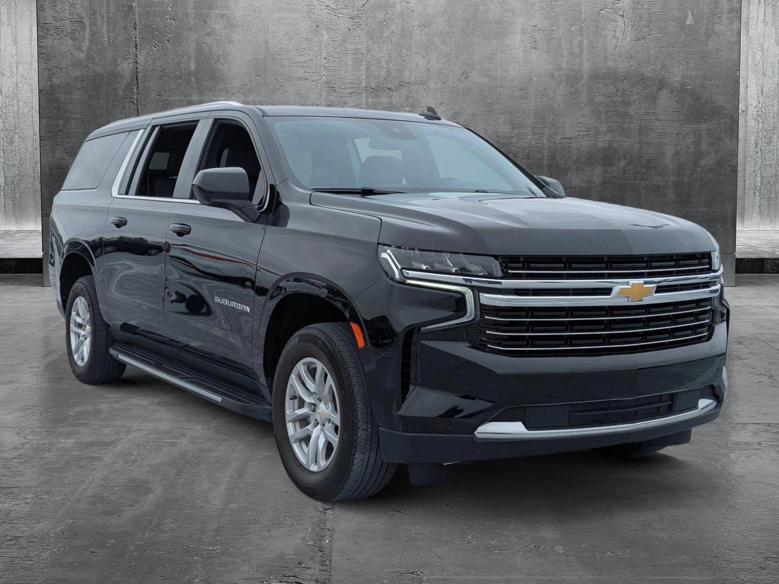 2023 Chevrolet Suburban Vehicle Photo in Ft. Myers, FL 33907