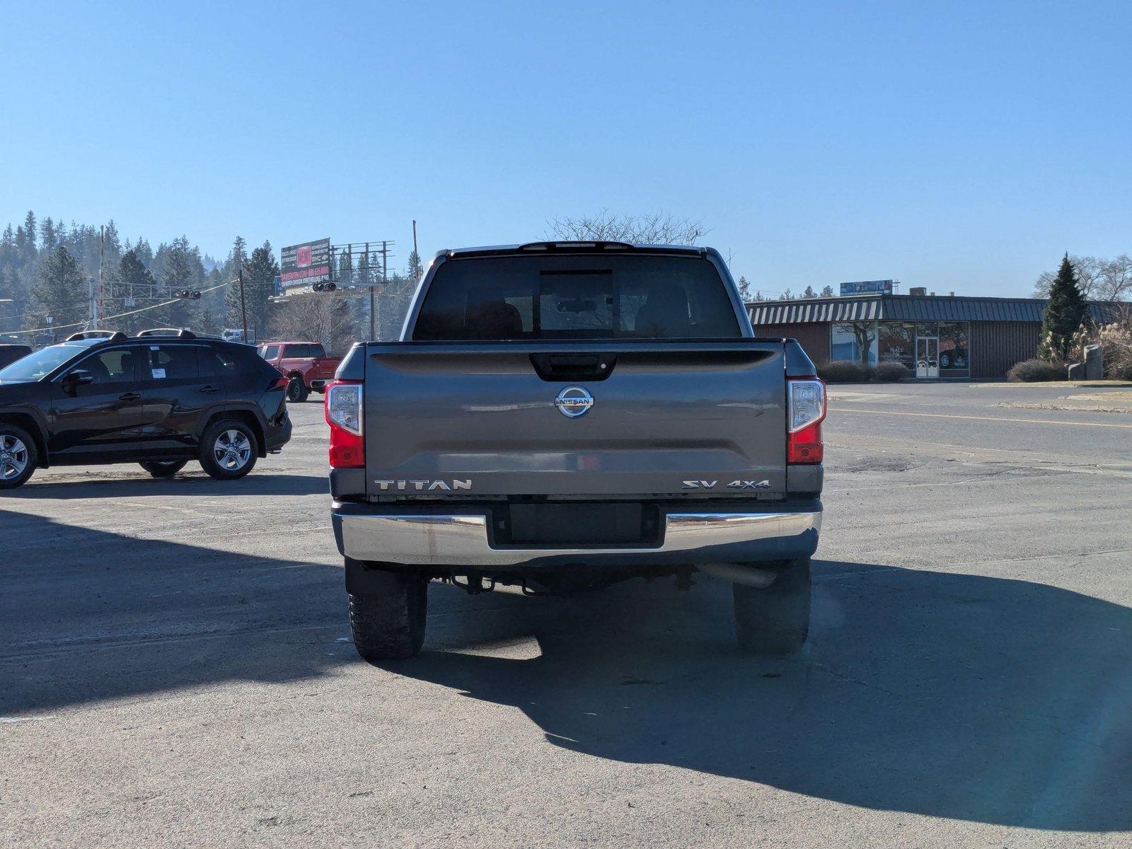 2018 Nissan Titan Vehicle Photo in Spokane Valley, WA 99212