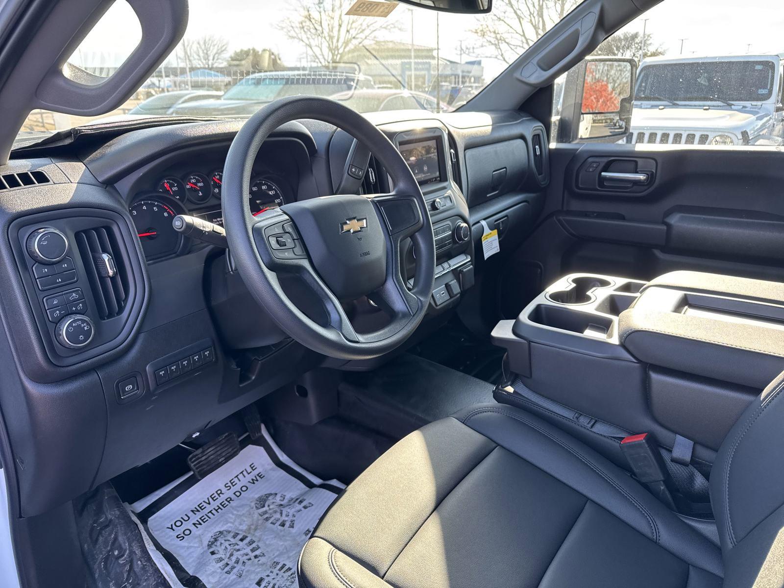 2025 Chevrolet Silverado 2500 HD Vehicle Photo in GEORGETOWN, TX 78626-7508