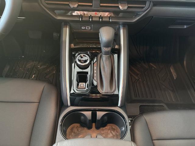 2025 Chevrolet Colorado Vehicle Photo in MANHATTAN, KS 66502-5036
